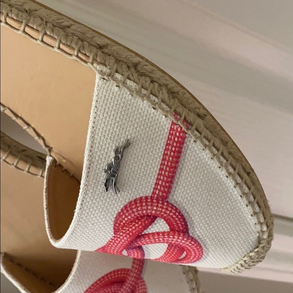 Lend a hand wearing these Longchamp Espadrilles ❤️ - Picture 2 of 11